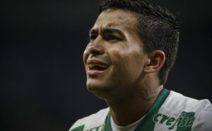 postagem de dudu sela fim no palmeiras com leila pereira 