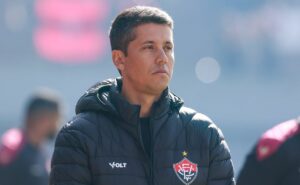 carpini pode contratar meia do são paulo para 2025 e saída de rodriguinho ganha força 