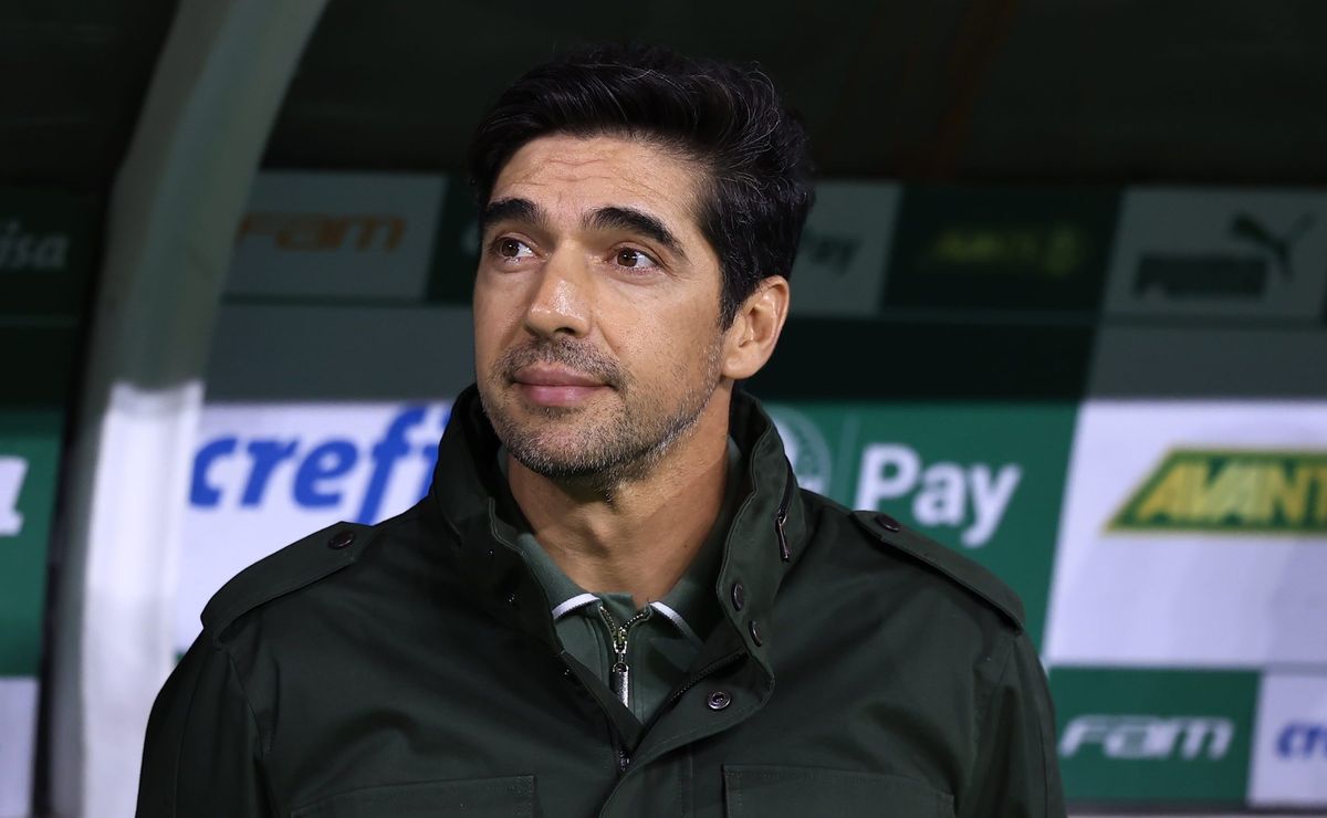 abel ferreira aprova novo centroavante e nome de rwan cruz, do ludogorets chega em leila pereira 