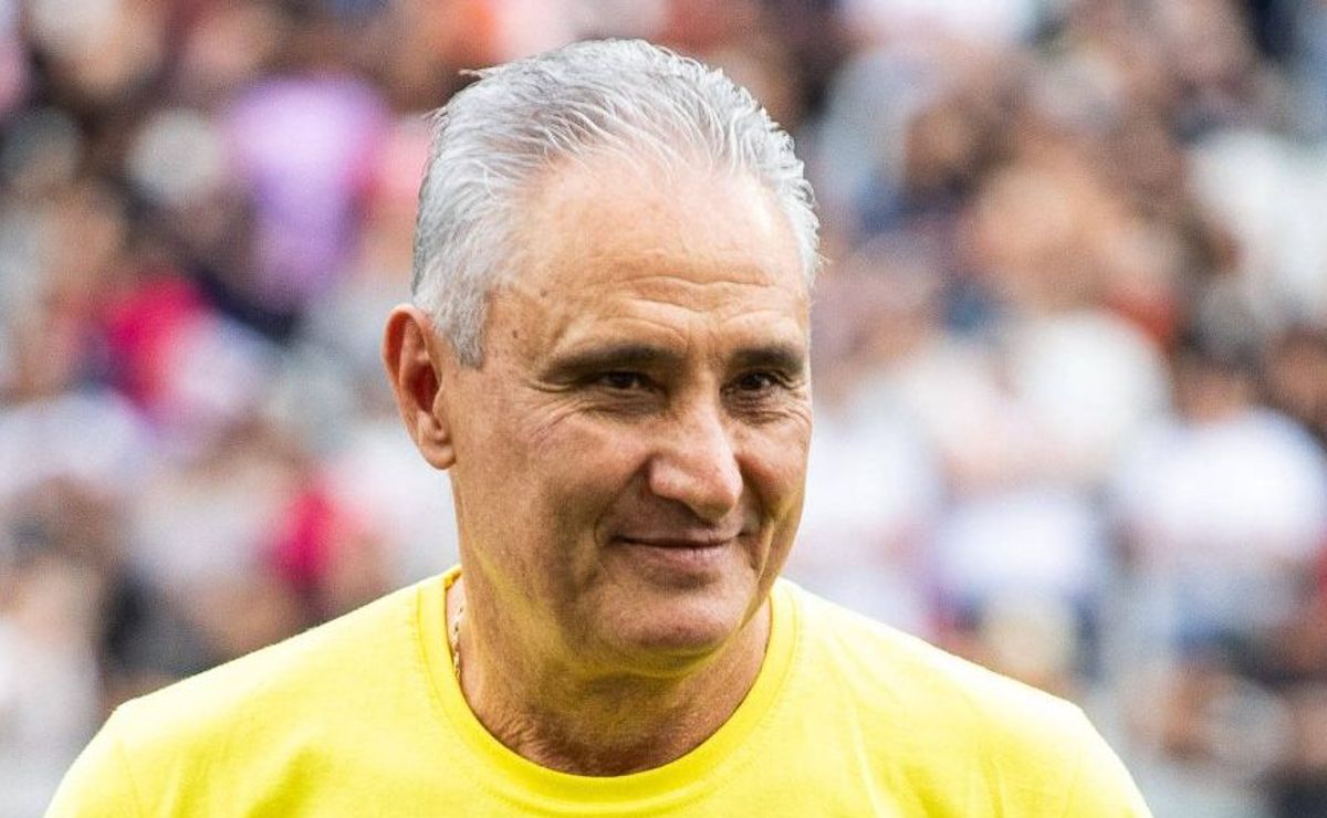 tite enfrentará filipe luís do flamengo após acertar com o grêmio 2 meses depois da demissão 