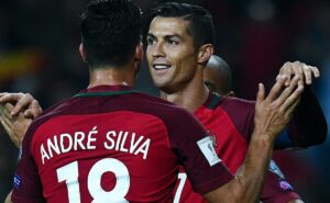 palmeiras quer novo camisa 9 e estuda investida em andré silva, parceiro de cr7 na seleção de portugal