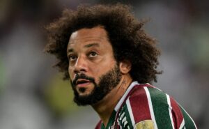 marcelo teve que vender parte de seu clube para fechar com o fluminense