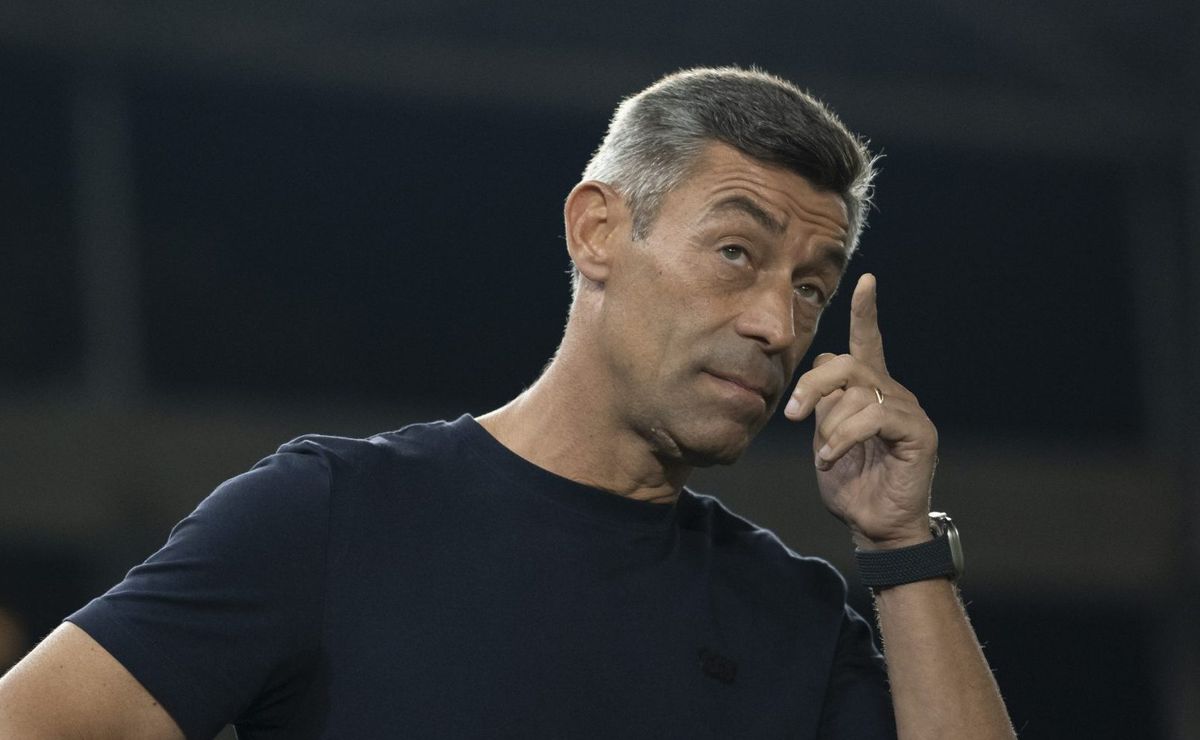 pedro caixinha aprova contato feito, aguarda negociações e pode assinar no vasco ao invés do santos