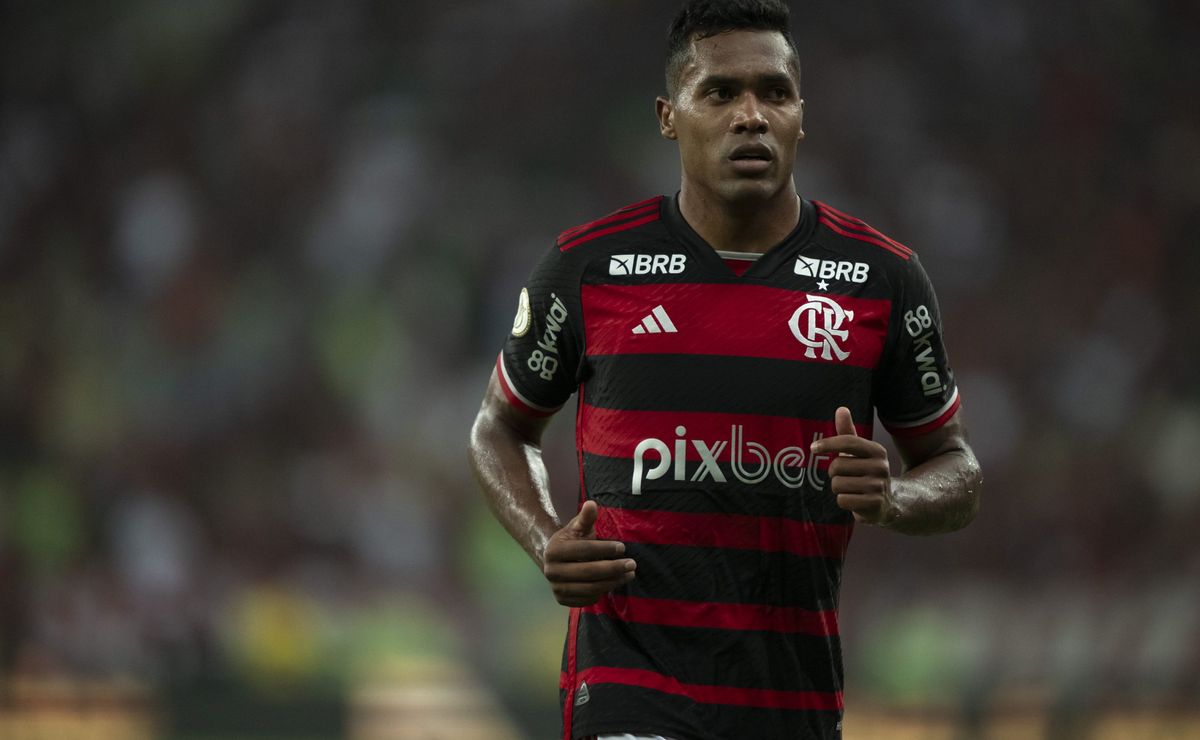 alex sandro, do flamengo, analisa empate com o atlético mg no maracanã: “se encaixou”