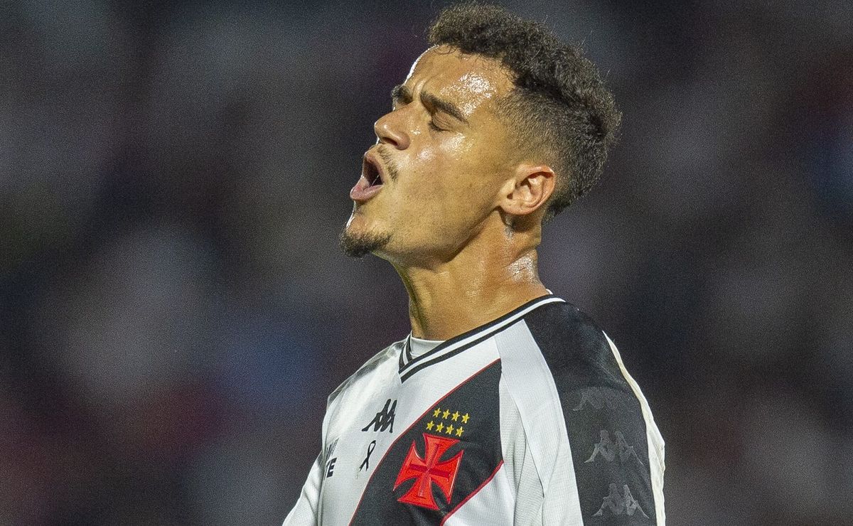 philippe coutinho tem revelação feita no vasco em entrevista de gabriel pec: "tenho até hoje o print"