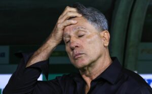 renato portaluppi, do grêmio, é incluído em críticas feitas por danrlei: "sair daquela bolha"