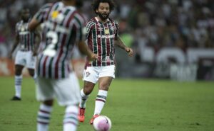 marcelo deixa o fluminense após desentendimento com mano menezes no maracanã