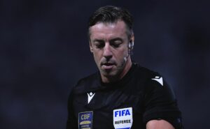 raphael claus errou em não expulsar lyanco contra flamengo na copa do brasil, explica pc oliveira