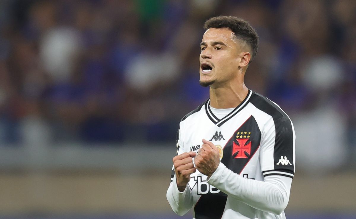 vasco de pedrinho não descarta permanência de coutinho e payet em 2025