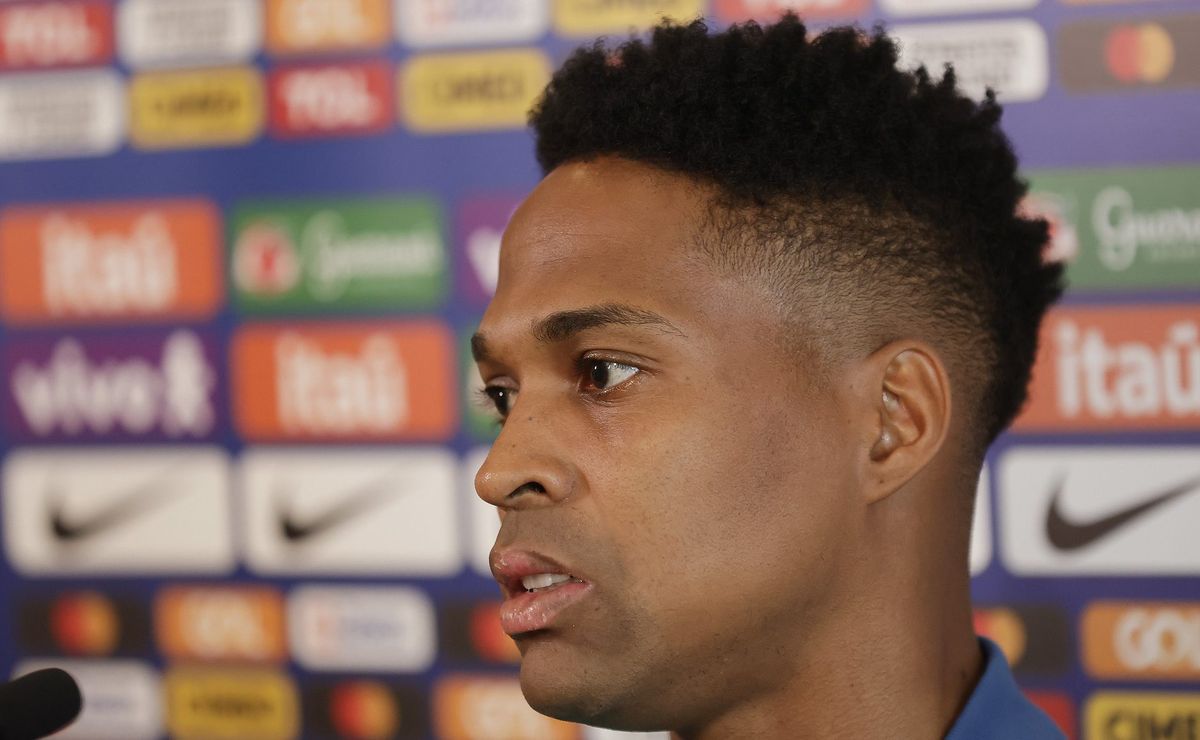 demora de alberto guerra pode fazer grêmio perder lateral esquerdo wendell para o são paulo