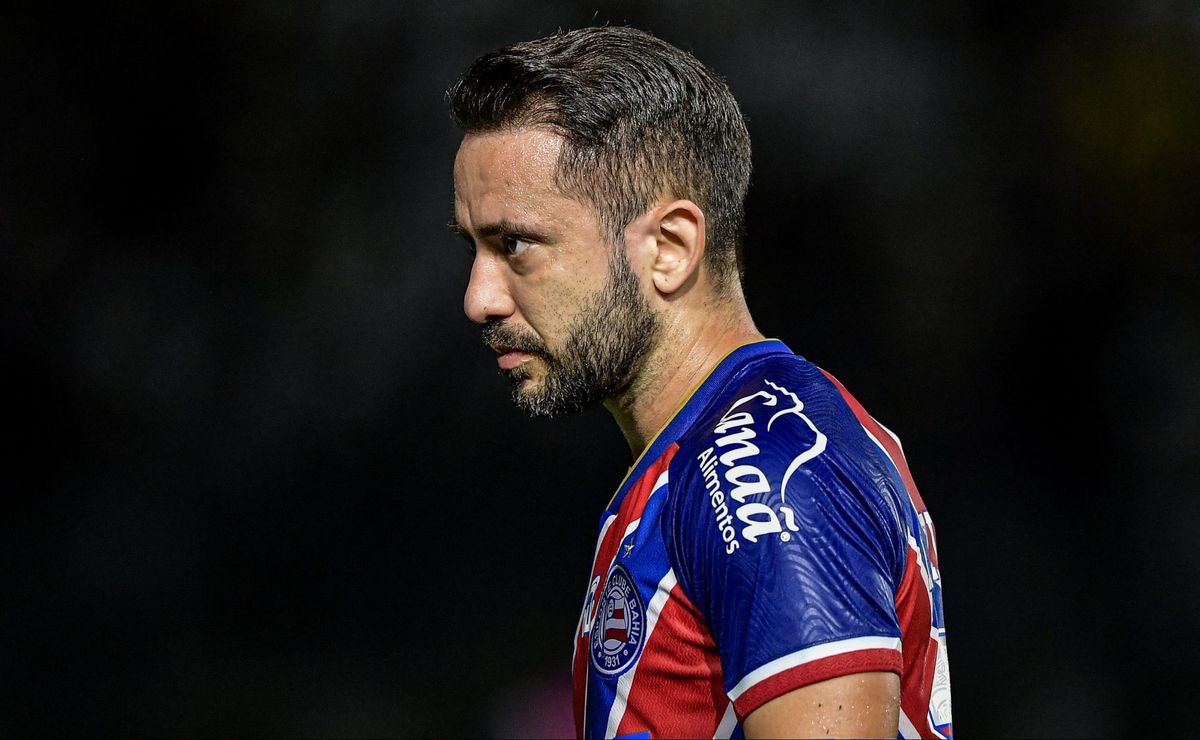 everton ribeiro passa por problema no bahia e informação chega de imediato à torcida do flamengo