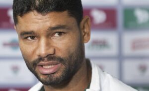 gum faz alerta importante para o fluminense e cita fernando diniz: “houve alguns fatores”