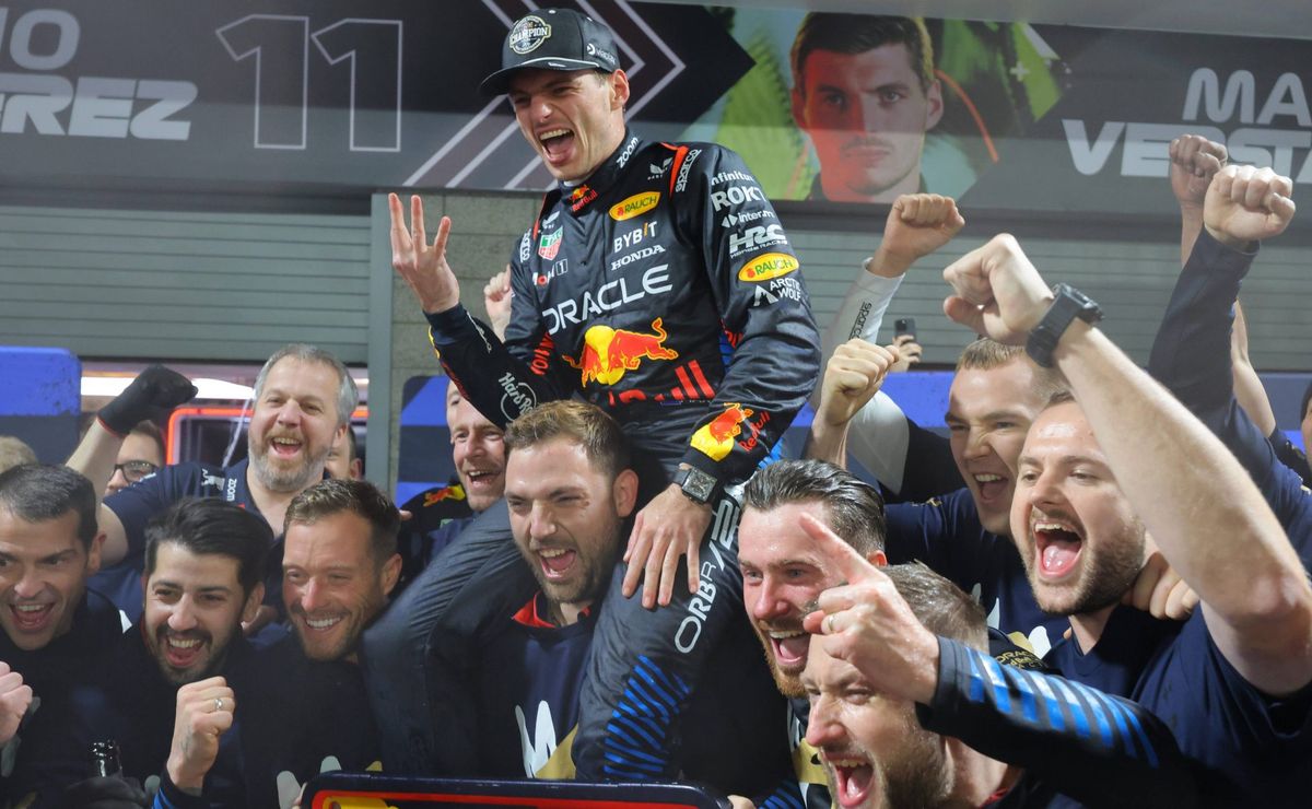 verstappen conquista tetracampeonato com quinto lugar no gp de las vegas