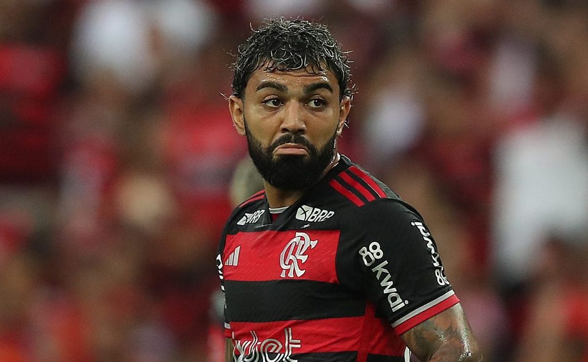 além de gabigol, carlinhos também está de saída do flamengo e santos pode ser seu destino em 2025