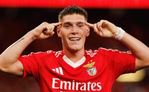 rollheiser toma decisão final sobre jogar no corinthians e negócio com o benfica por vem à tona