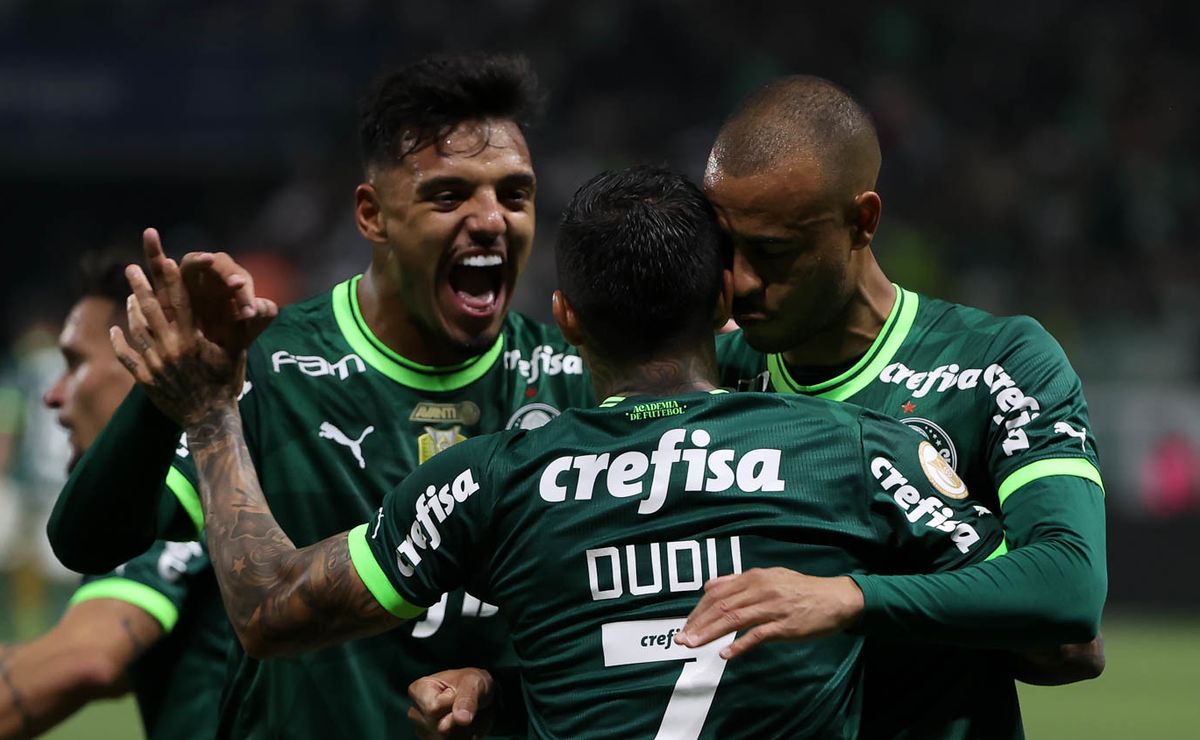 além de dudu e rony, cruzeiro abre conversas com palmeiras para a contratação de mayke