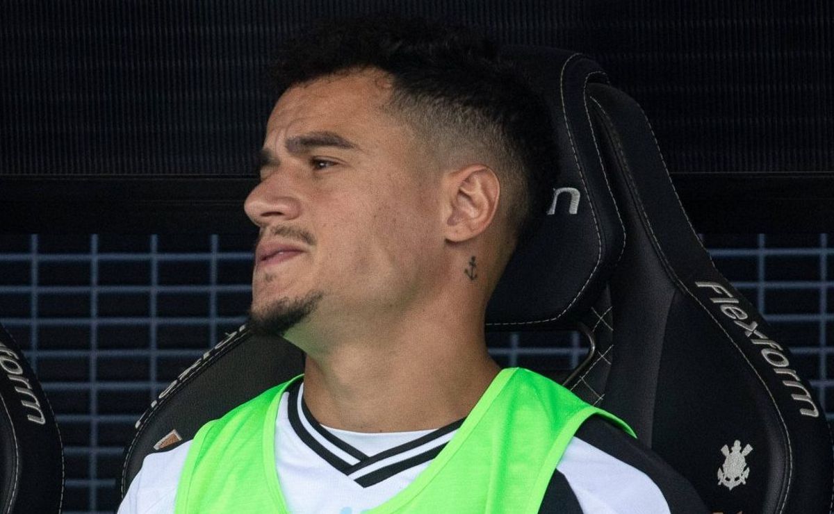 philippe coutinho antecipa decisão sobre seu futuro no vasco e pedrinho é comunicado