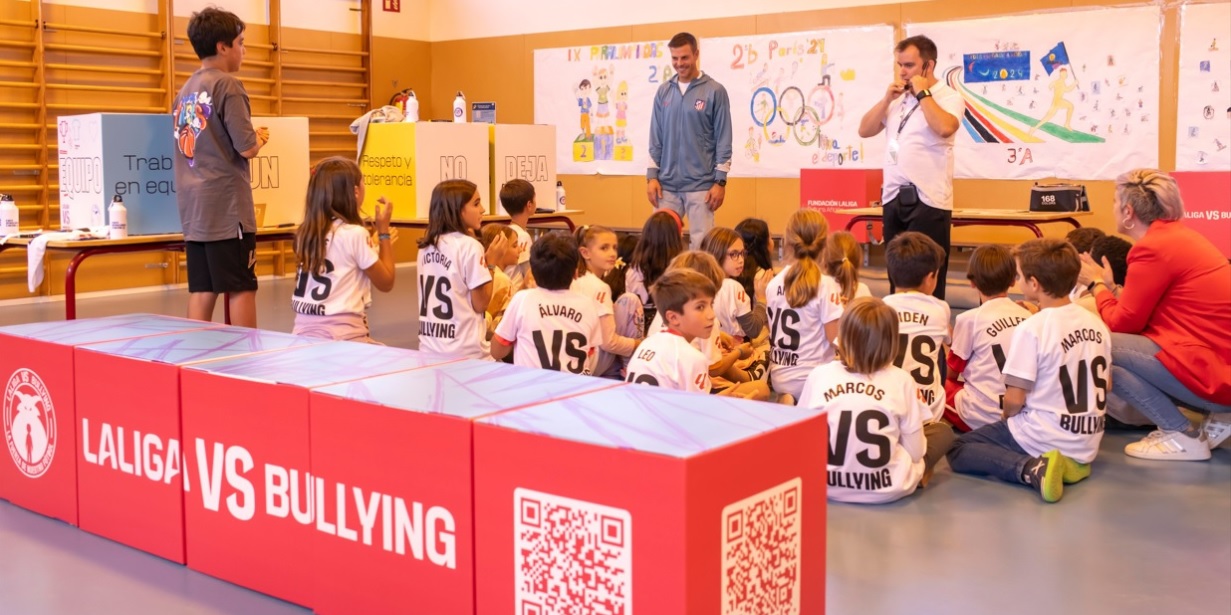 laliga dá passo na estratégia de mobilizar o futebol espanhol contra o bullying nas escolas do país