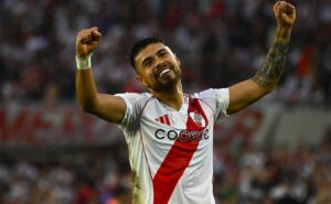 imprensa argentina crava paulo díaz no corinthians e diretoria traz outra versão   