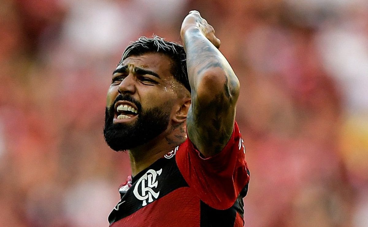 alex sandro faz desabafo sobre situação de gabigol no flamengo de filipe luís: "tenho certeza que..."