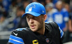 nfl: jared goff perde receptor chave antes do confronto dos lions contra os 49ers no levi's stadium