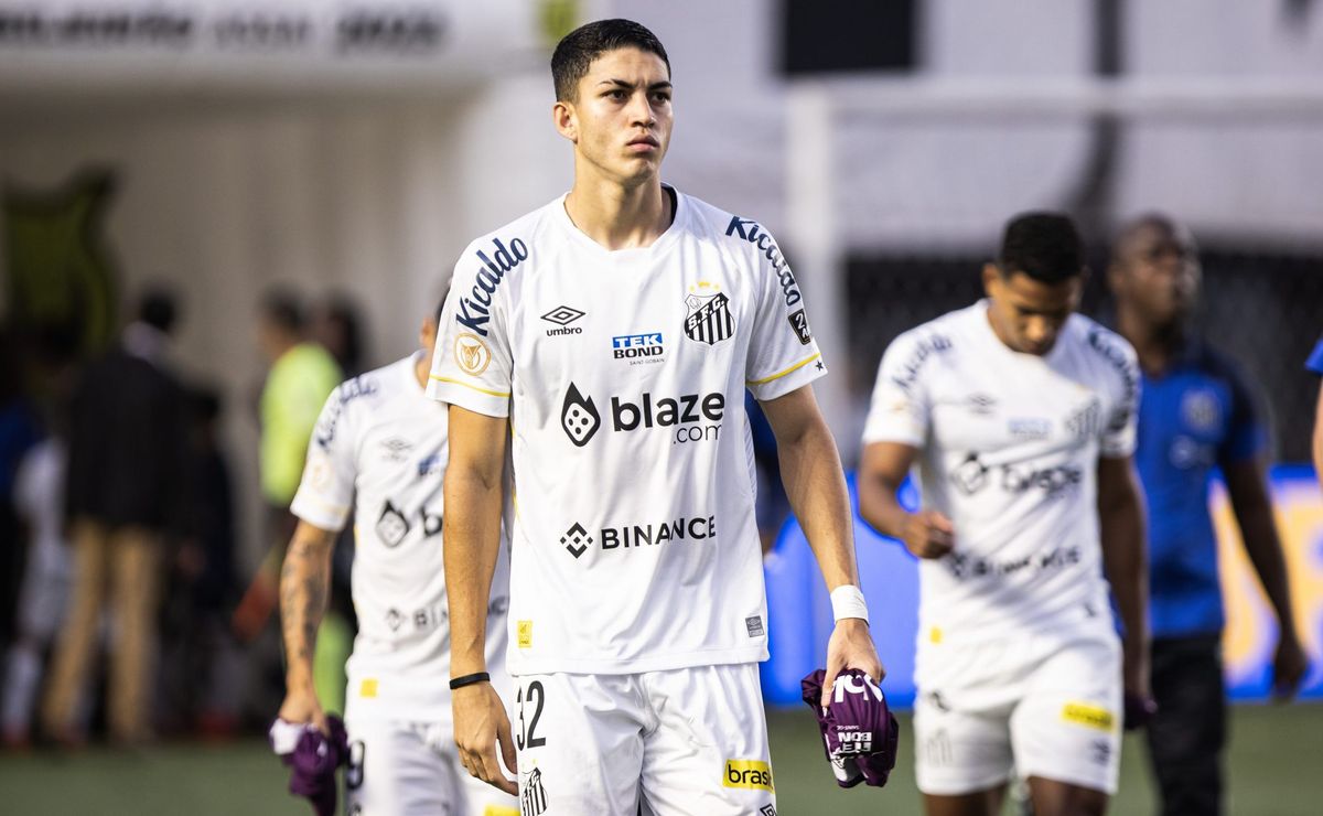 santos recebe proposta para vender jair e procura acordo com zagueiro caetano, do corinthians 