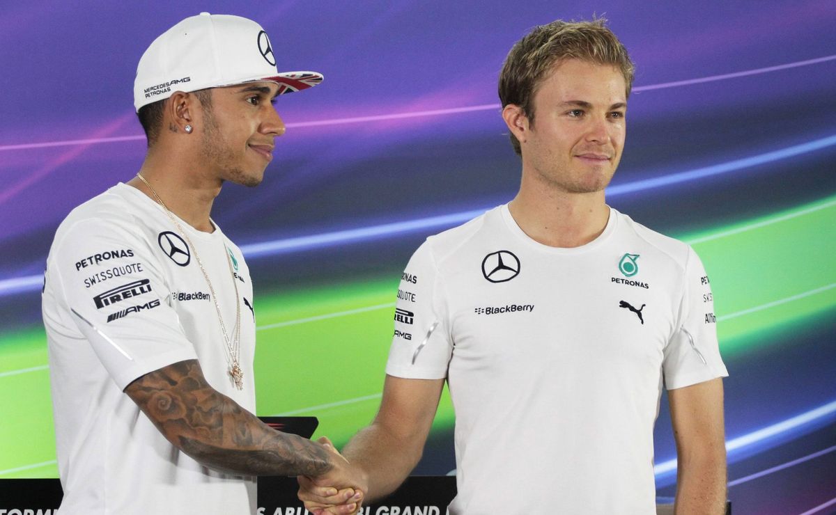 nico rosberg aponta falta de ritmo de hamilton e “preocupação” com ferrari