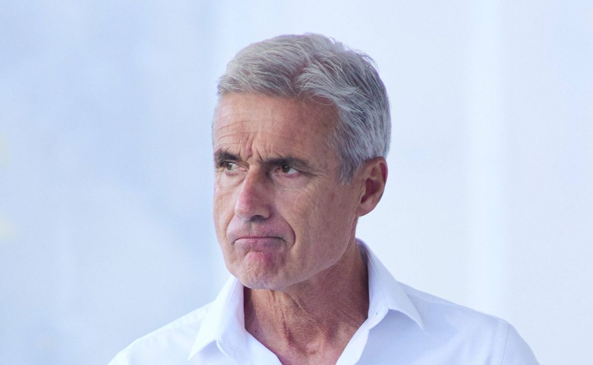 luís castro, alvo do santos, revela real intenção na carreira e cria incógnita: “não exclui nada”