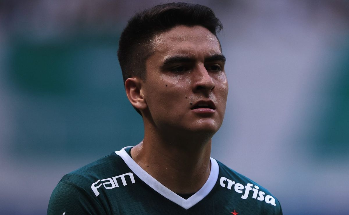 palmeiras de abel ferreira tem lista de dispensa com atuesta, vitinho e +3