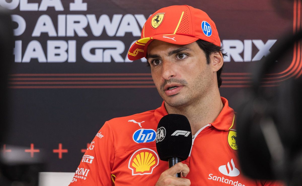 carlos sainz abre o coração sobre saída da ferrari e seu futuro na williams em 2025