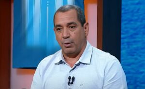 vasco anuncia contratação em post oficial e zinho aprova escolha de pedrinho por fábio carille