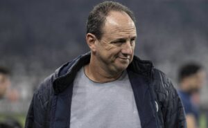 rogério ceni é entrave para santos fechar contratação de novo reforço e bahia quer isidro pitta