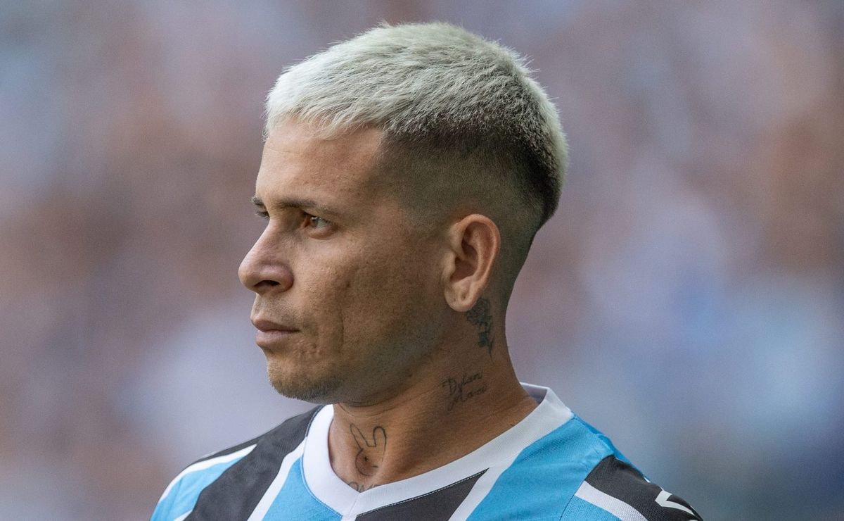 grêmio anuncia que não vai renovar com soteldo, reinaldo e mais quatro jogadores para 2025