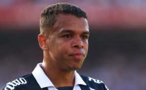 gallo monta lista de dispensa e santos decide negociar sandry e +2 jogadores