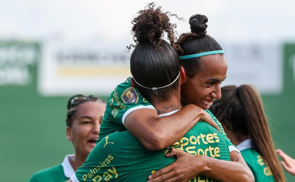 atacante do palmeiras conquista a bola de prata e torcida dispara: "contrato de 5 anos já"