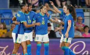 cbf anuncia grupos da copa américa 2025 e torcida da seleção brasileira reage: "vamos, meu brasil!"