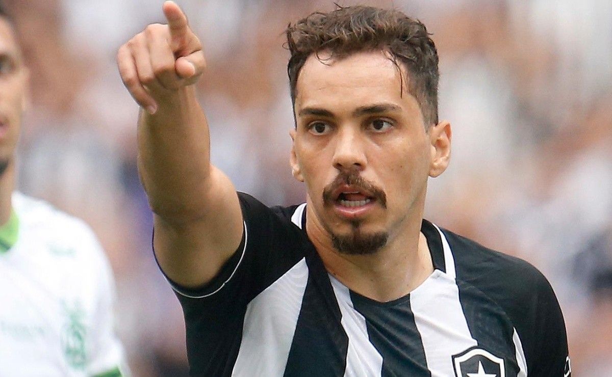 eduardo define onde jogará após não ter contrato renovado com o botafogo