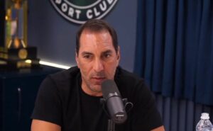 edmundo faz alerta para o cruzeiro sobre alexandre mattos e cita gabigol: “fiquei sabendo”