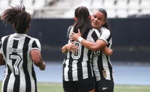 torcida do botafogo se revolta saída de craques decisivas do elenco e dispara: "péssima decisão "