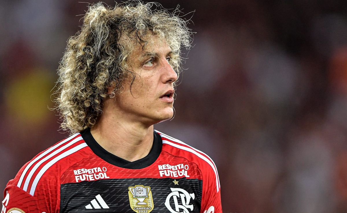 flamengo decide não renovar com david luiz e zagueiro negocia ida para rival que joga a libertadores