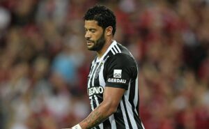 atlético mg pode repetir tragédia do santos em 2023 e ser rebaixado mesmo com pouca probabilidade