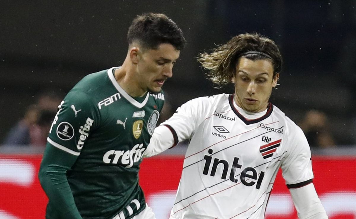 vasco prepara proposta por agustín canobbio, atacante rebaixado com o athletico pr
