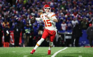 jogador dos chiefs faz dura reclamação sobre o calendário apertado da equipe comandada por andy reid