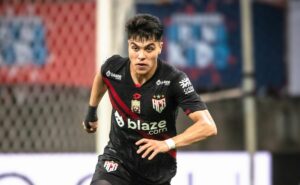 roni revela sentimento após empréstimo e manda recado a ramón díaz no corinthians: “se contarem comigo…”