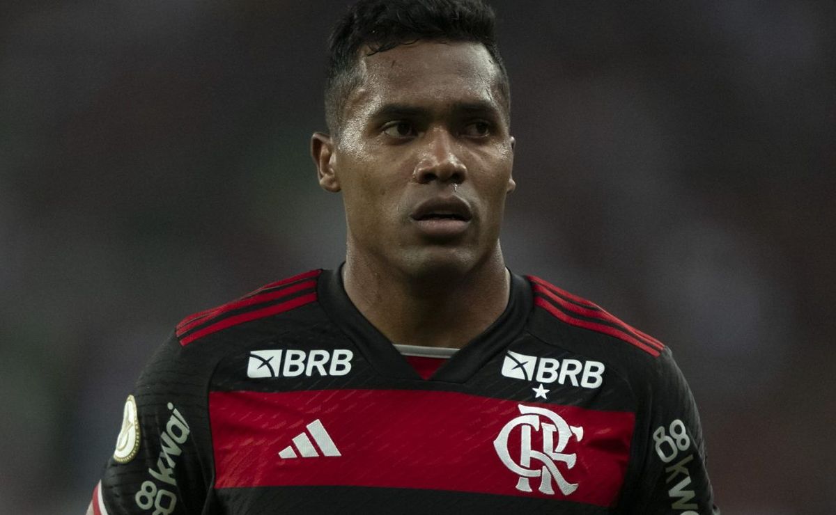 alex sandro ignora fluminense e faz promessa para criciúma x flamengo: “como sempre”