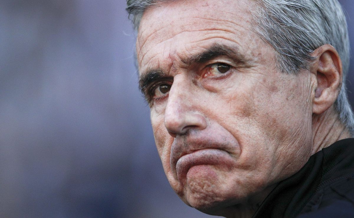 luís castro, alvo do atlético mg, descarta assumir novo clube em janeiro: “recebi abordagens”