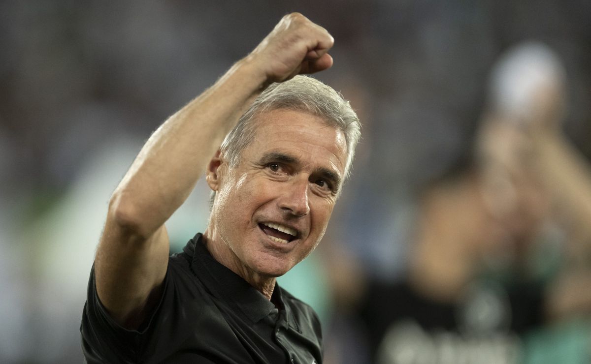 atlético mg define planejamento sobre treinador e chegada de luís castro tem novo cenário