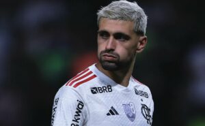 arrascaeta faz desabafo e confirma chateação no flamengo: "para tudo há limites"