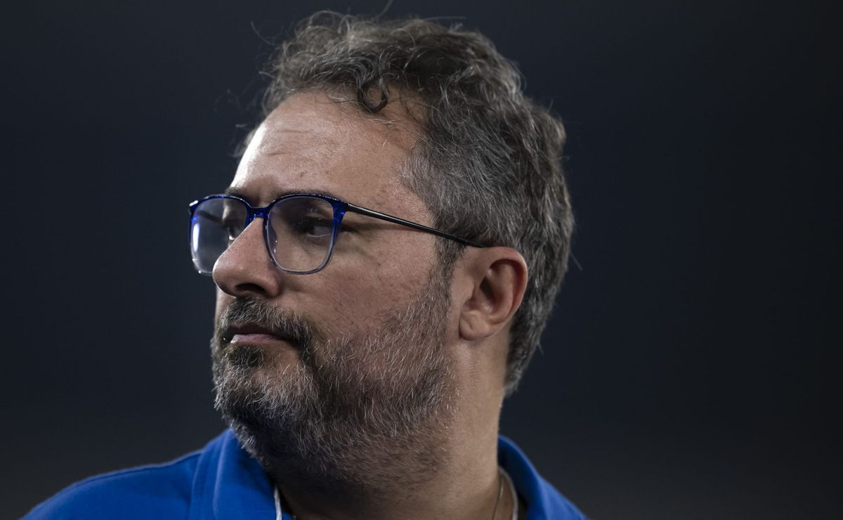 cruzeiro no mercado da bola: veja tudo sobre as possíveis chegadas, saídas que alexandre mattos está preparando na raposa