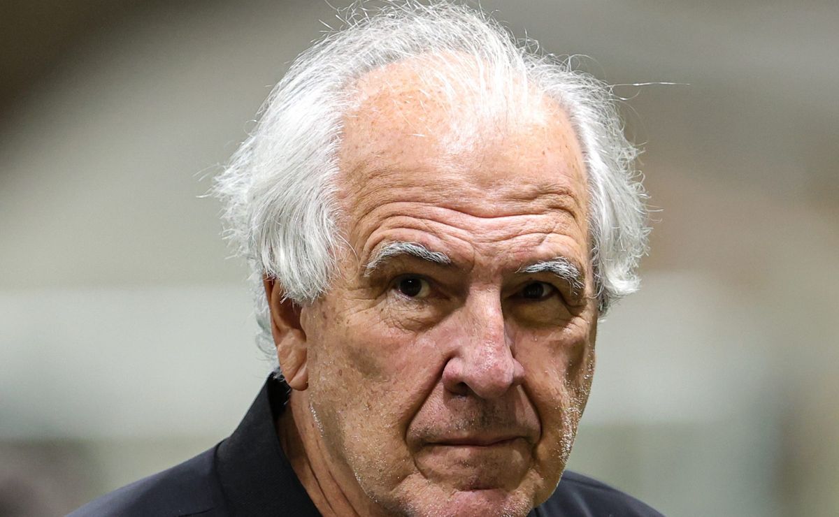 dono do atlético mg sugere humildade como lição do vice e planeja mudanças: "dia amargo"